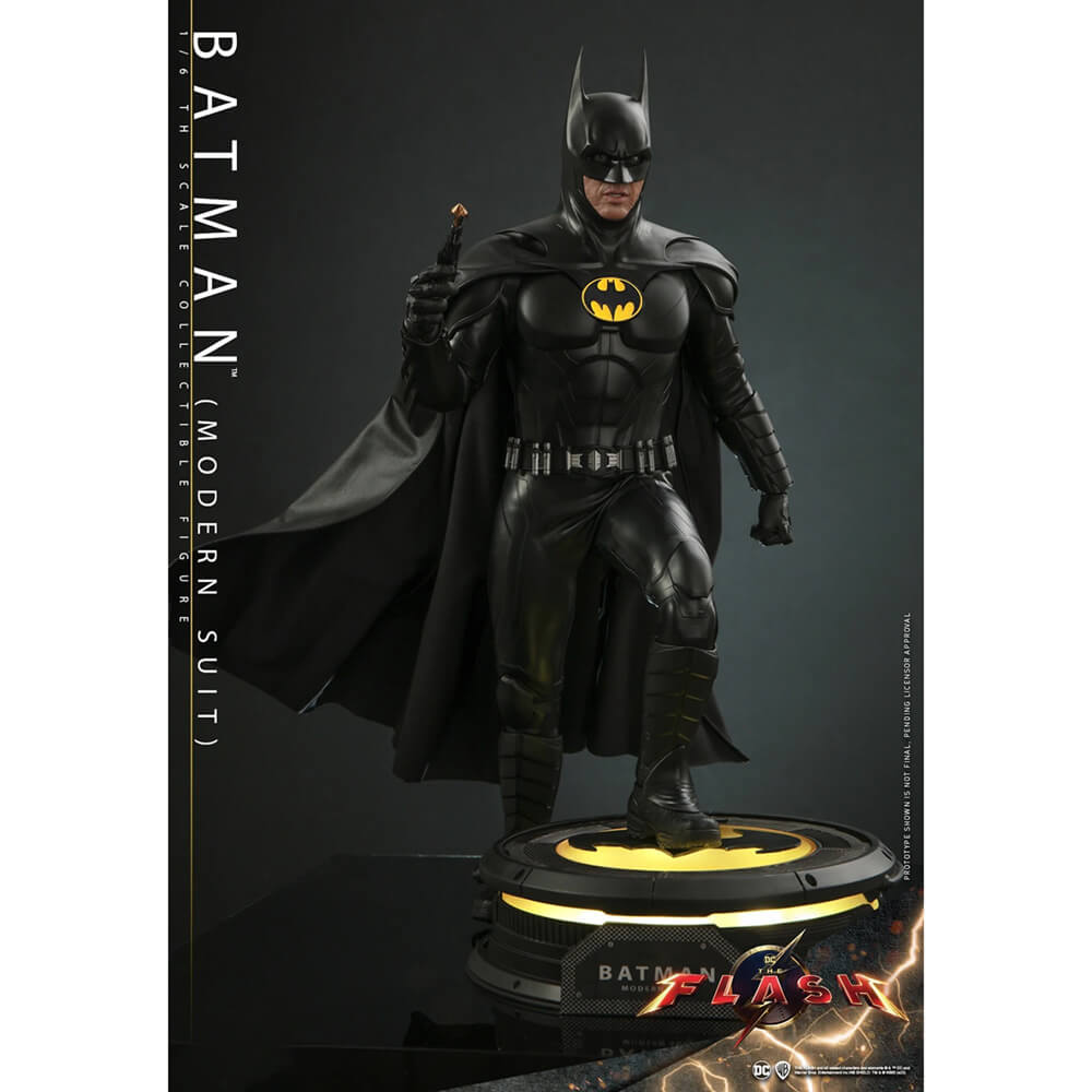 Hot Toys Batman (Modern Suit) Sixth Scale Figure