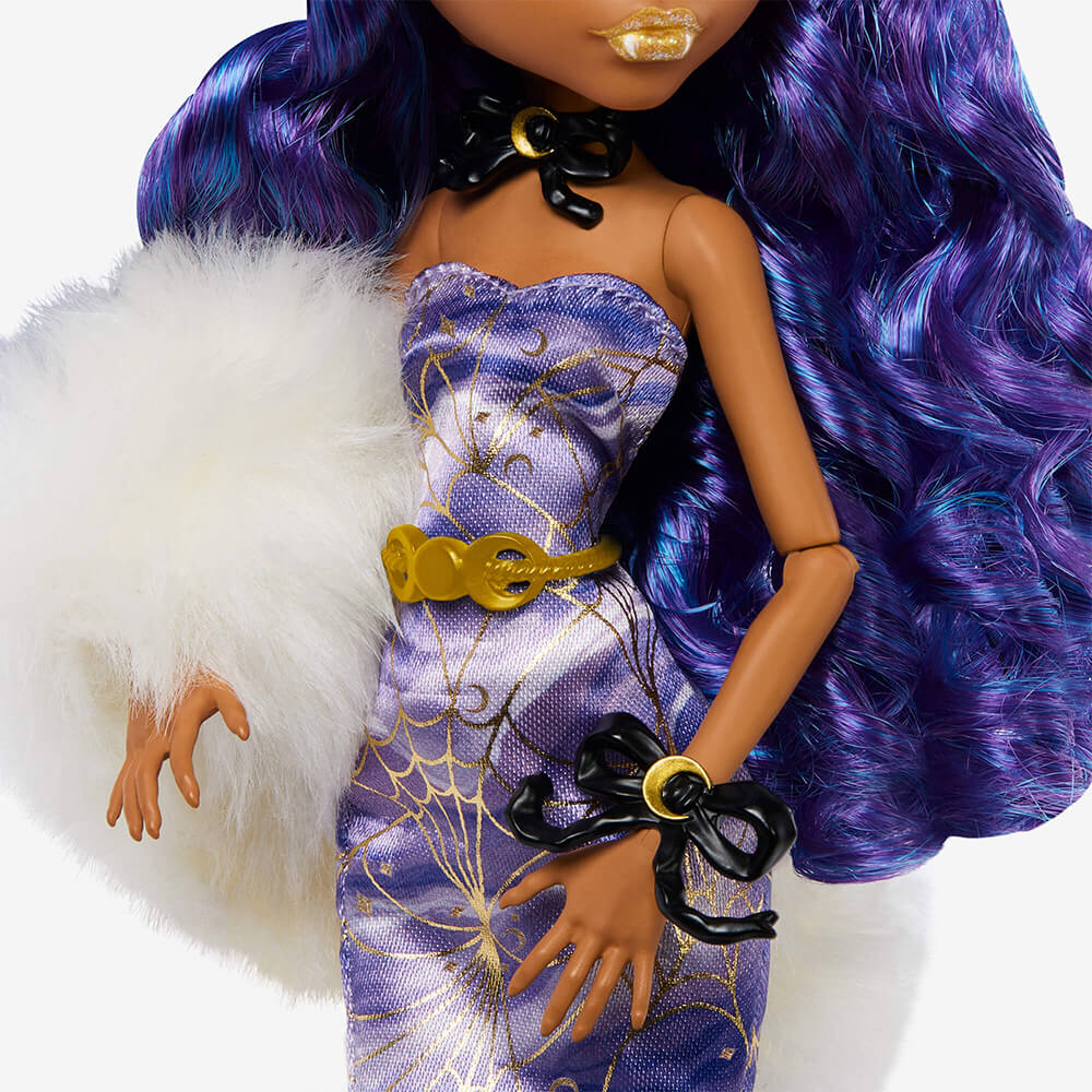 Monster High Howliday Winter Edition Clawdeen Wolf Doll