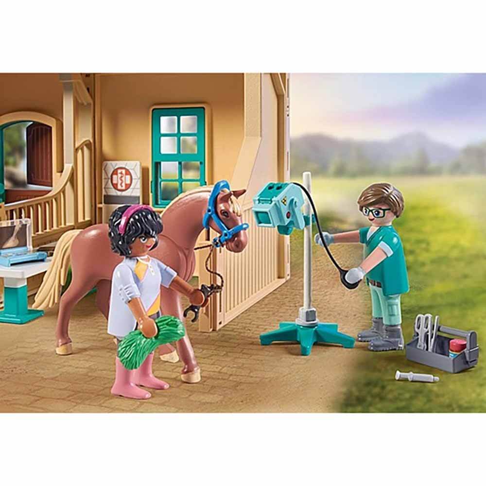 PLAYMOBIL Riding Therapy and Veterinary Practice Playset