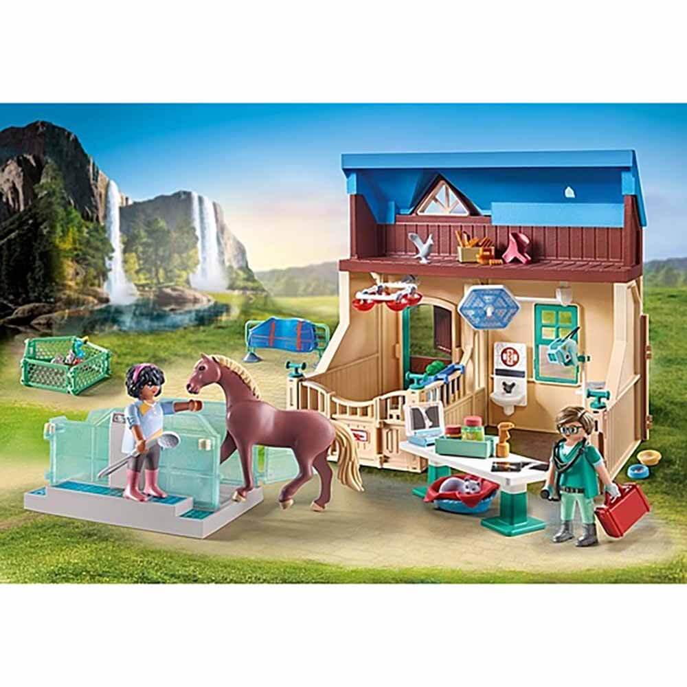 PLAYMOBIL Riding Therapy and Veterinary Practice Playset