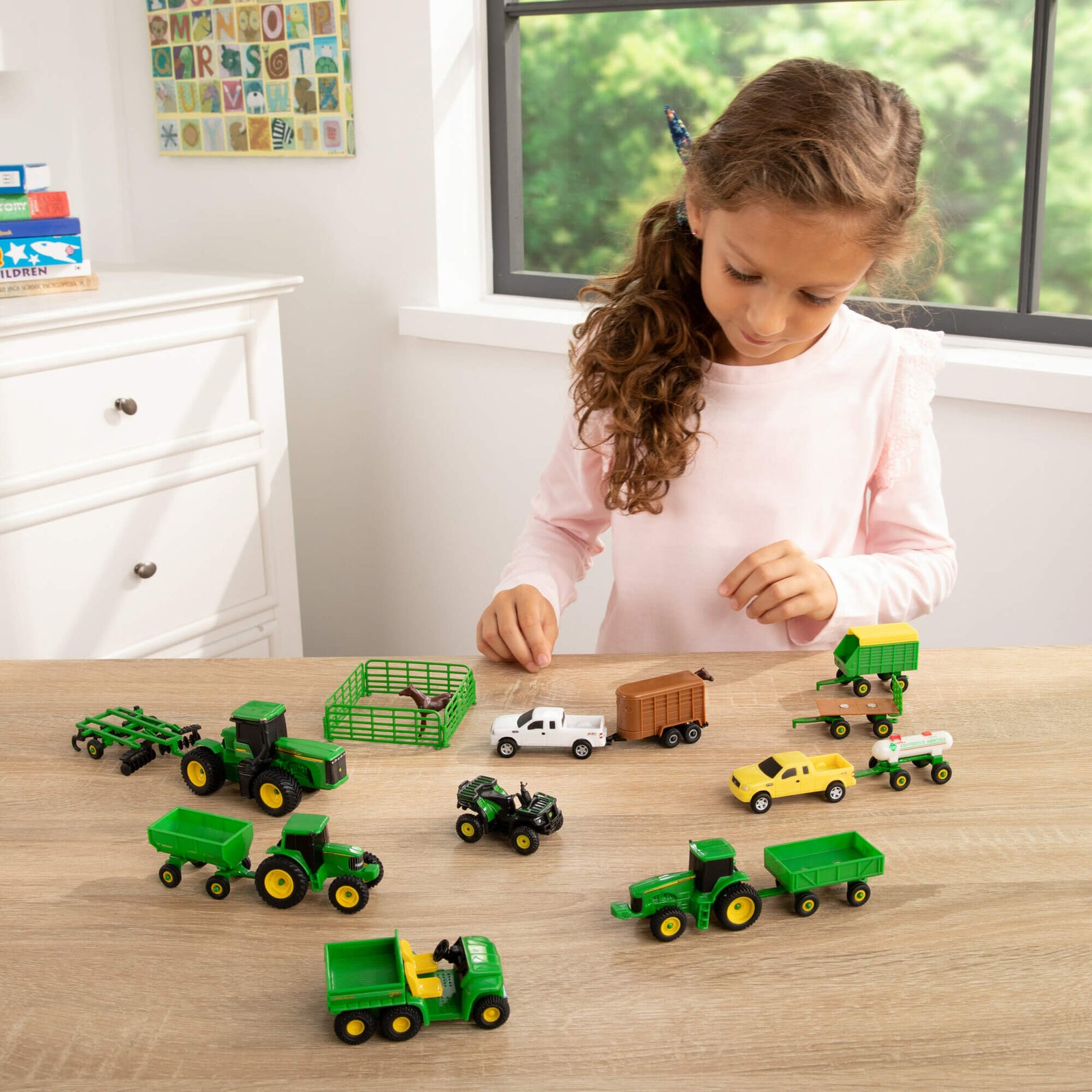 TOMY John Deere Value Play Set