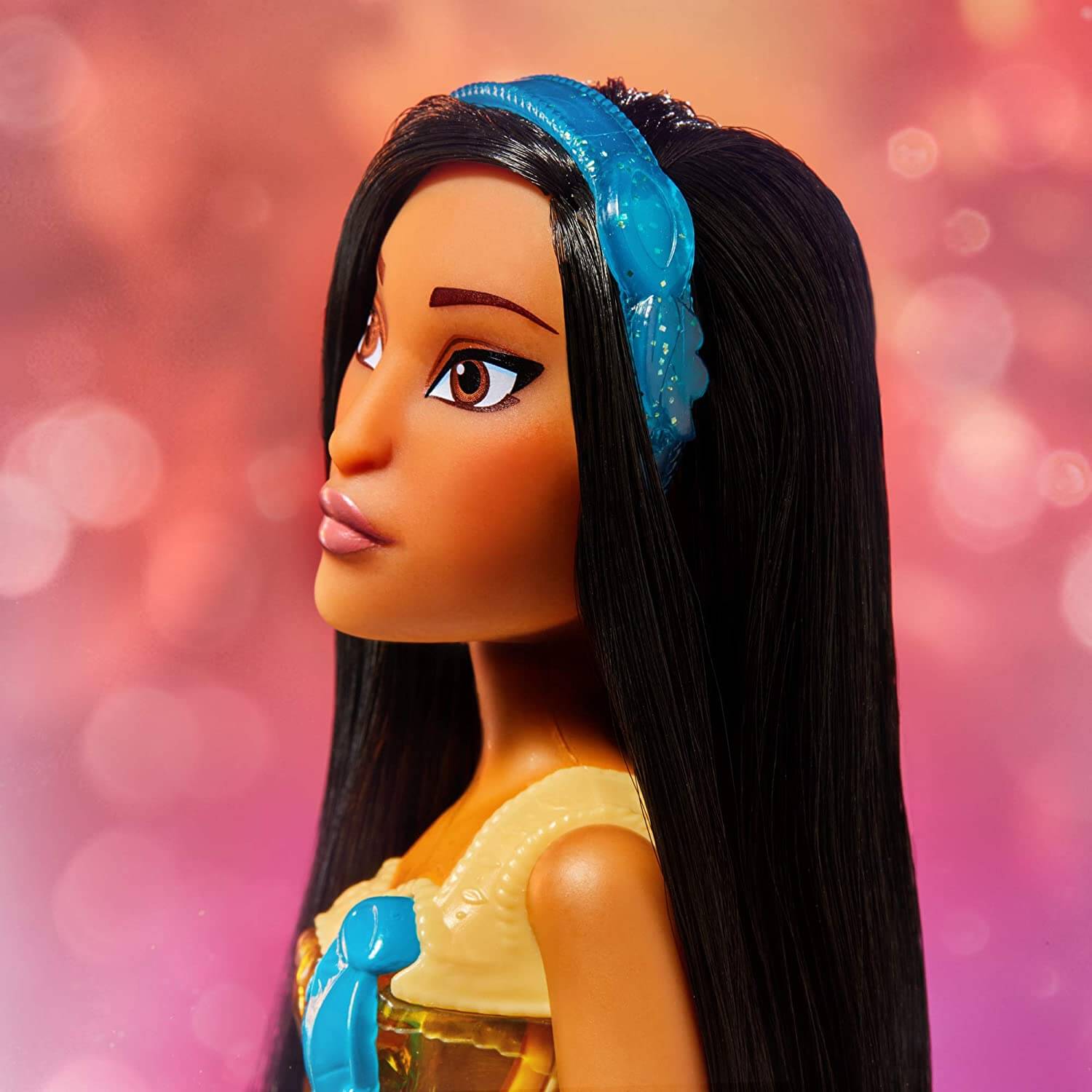 Hasbro Disney Princess Royal Shimmer Pocahontas Doll