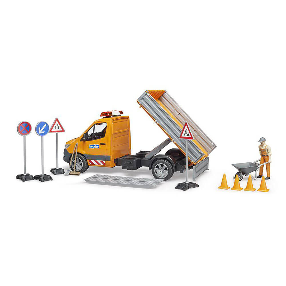 Bruder Pro Series MB Sprinter Municipal with Light & Sound module, Driver and Accessories