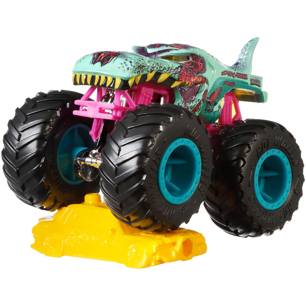 Hot Wheels Monster Trucks 1:64 Scale Collectible Die-Cast (Styles May Vary)