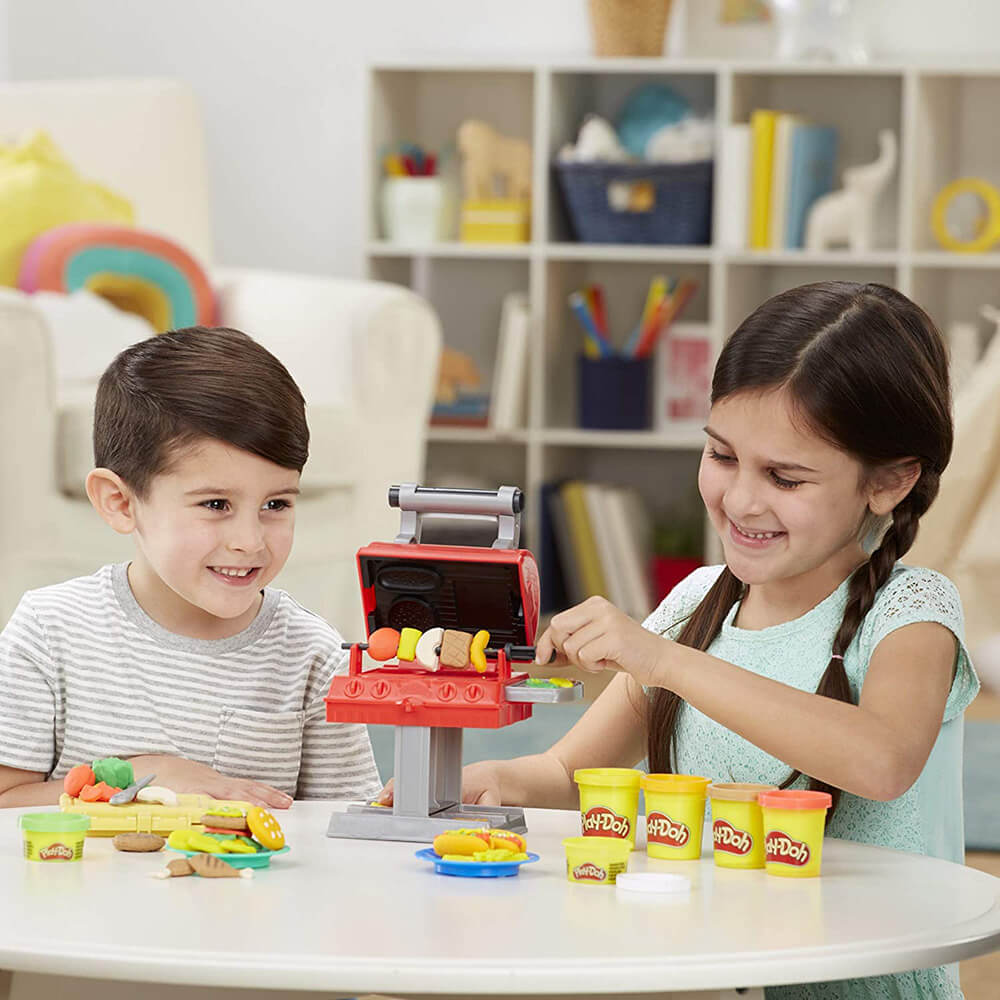 Play-Doh Kitchen Creations Grill 'n Stamp Playset